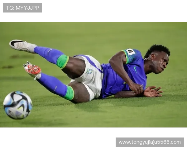 维尼修斯火力全开赛场嘲讽亚马尔指其只会回传缺乏进攻创造力